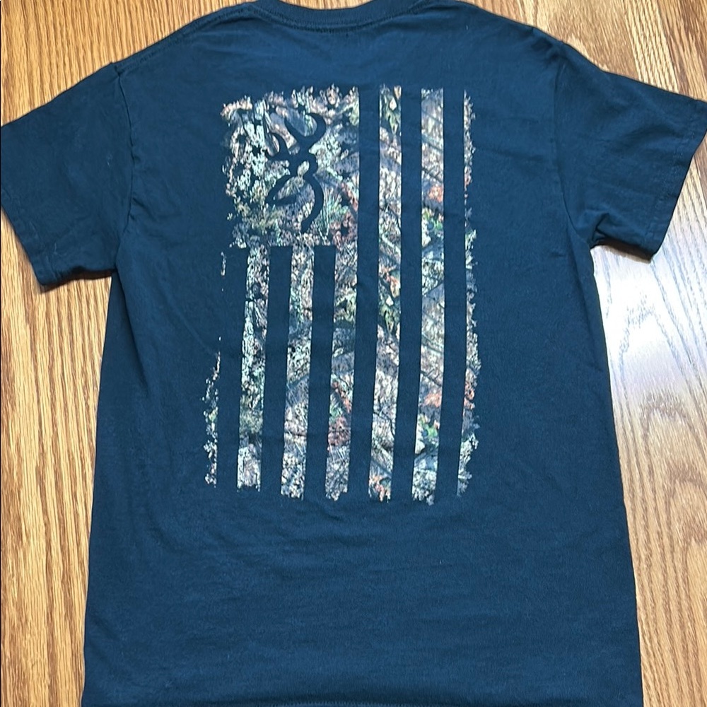 Browning Blue Short Sleeve Tee with Distressed Flag Design